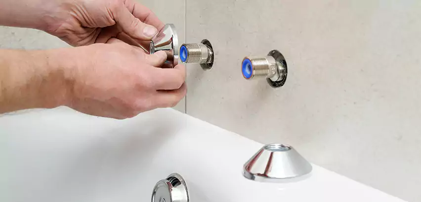Bathtub Faucet Diverter Replacement in Charlotte